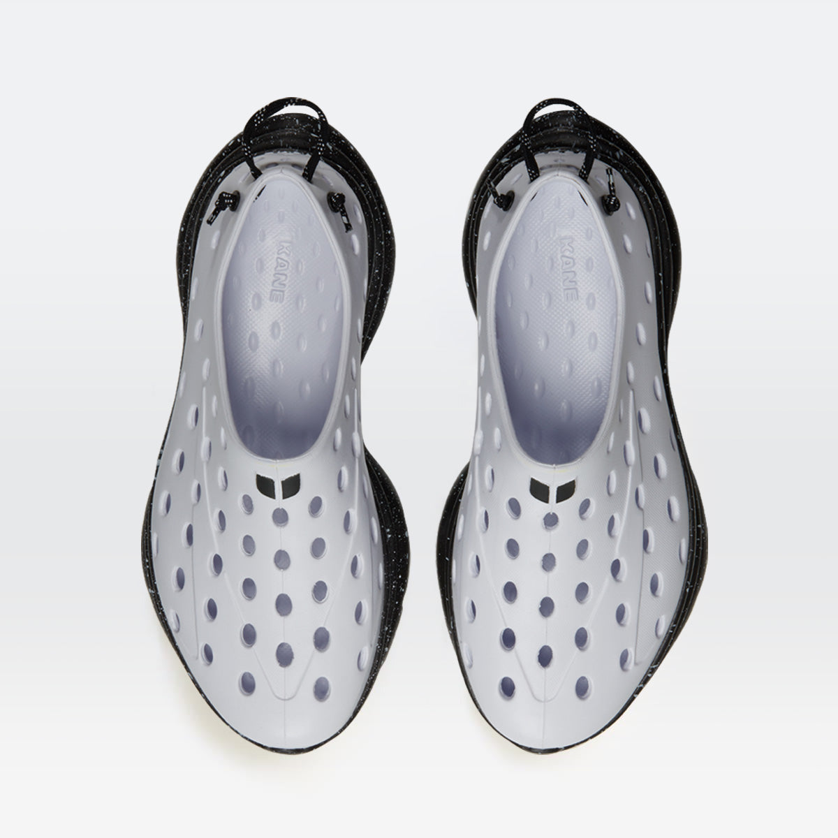 white-black-speckle